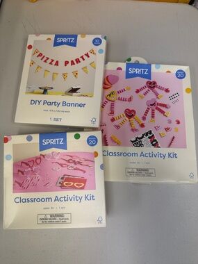 SPRITZ pizza party banners and  2 Activity Kits & DIY Party glasses and decor